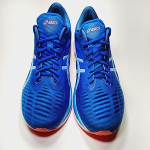 Oasics Size 10.5 Men Shoes.